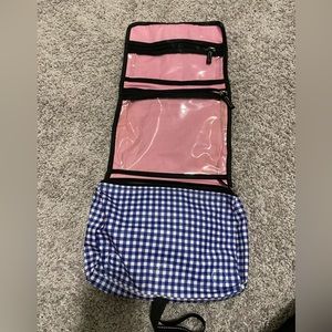 Scout toiletries bag